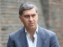 უკრაინა