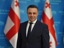 ალუდა ღუდუშაური