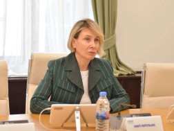 ნინო წილოსანი