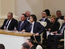 პრემიერ-მინისტრი პარლამენტის თავმჯდომარის წლიური ანგარიშის წარდგენას დაესწრო 