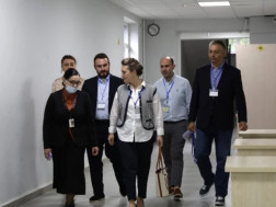 მარიამ ლაშხი და გიორგი სოსიაშვილი საგამოცდო ცენტრებს ესტუმრნენ