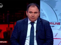 ნიკოლოზ სამხარაძე