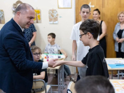 გივი მიქანაძე