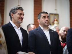 შალვა პაპუაშვილი 