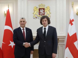  ირაკლი კობახიძე