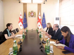 გივი მიქანაძ
