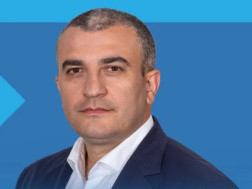 გიორგი დოხტურიშვილი