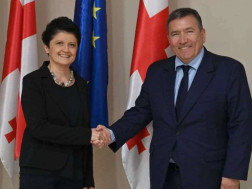 თეა წულუკიანი
