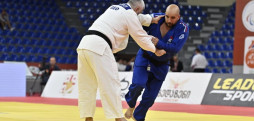 რევაზ ჩიკოიძე 