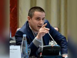  კახა წიქარიშვილი