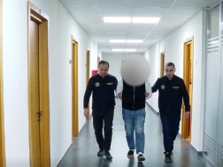 დაკავება  დაკავება