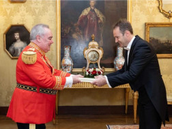 საქართველოს საგანგებო და სრულუფლებიანმა ელჩ