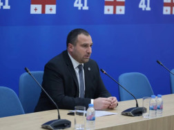 ირაკლი კირცხალია 