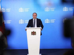 გივი მიქანაძ