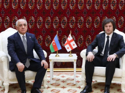 ირაკლი კობახიძე აზერბაიჯანის პრემიერ-მინისტრს შეხვდა ირაკლი კობახიძე აზერბაიჯანის პრემიერ-მინისტრს შეხვდა