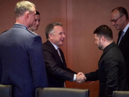 აშშ-სა და უკრაინას შორის მოლაპარაკებები დღეს გაგრძელდება აშშ-სა და უკრაინას შორის მოლაპარაკებები დღეს გაგრძელდება