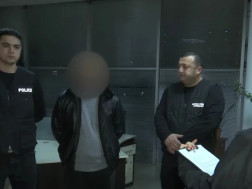  თაღლითობის ბრალდებით აზერბაიჯანის რესპუბლიკის 2 მოქალაქე დააკავა 