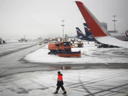 დიდთოვლობის გამო რუსეთის აეროპორტები შეფერხებებით მუშაობს