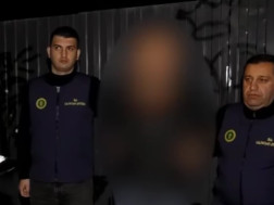 დააკავესდააკავეს