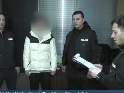  დაკავებულია 16 წლის პირი