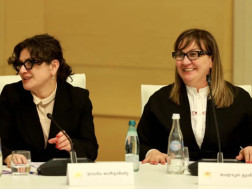 თალიკო ჟვანია 