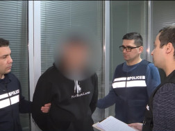 ბრალდებით 1 პირი დააკავა 