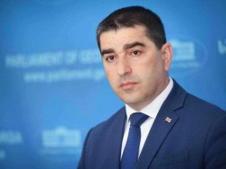 შალვა პაპუაშვილ