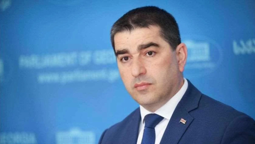 შალვა პაპუაშვილ