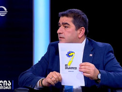 შალვა პაპუაშვილ