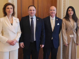 ნიკოლოზ სამხარაძე კონგრესმენ რობერტ ადერჰოლტს შეხვდა