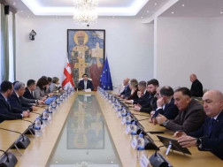 შალვა პაპუაშვილი