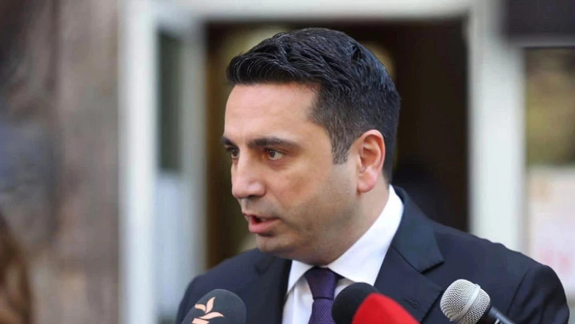 ალენ სიმონიანმა