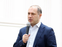  გივი მიქანაძე