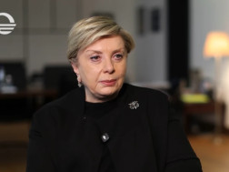 თინათინ რუხაძე თინათინ რუხაძე