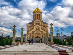 სამების ტაძარი  