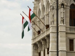 უნგრეთში საპარლამენტო არჩევნები მიმდინარეობს უნგრეთში საპარლამენტო არჩევნები მიმდინარეობს