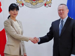 თეა ახვლედიანი თეა ახვლედიანი