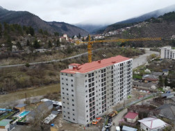 150 დევნილი ოჯახისთვის ბორჯომში თანამედროვე სტანდარტების საცხოვრებელი კორპუსი შენდება 150 დევნილი ოჯახისთვის ბორჯომში თანამედროვე სტანდარტების საცხოვრებელი კორპუსი შენდება