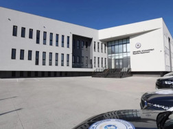 მიგრაციის დეპარტამენტის თანამშრომლებ