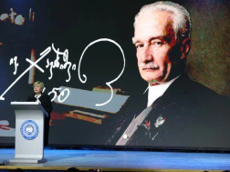 თინათინ რუხაძე