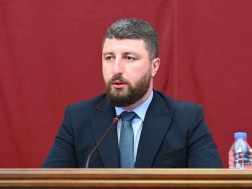 არჩილ გორდულაძე 