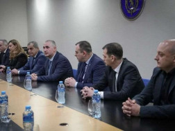 ლაშა ხუციშვილ
