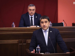 შალვა პაპუაშვილ შალვა პაპუაშვილ