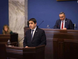 შალვა პაპუაშვილ