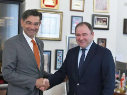 ნიკოლოზ სამხარაძე