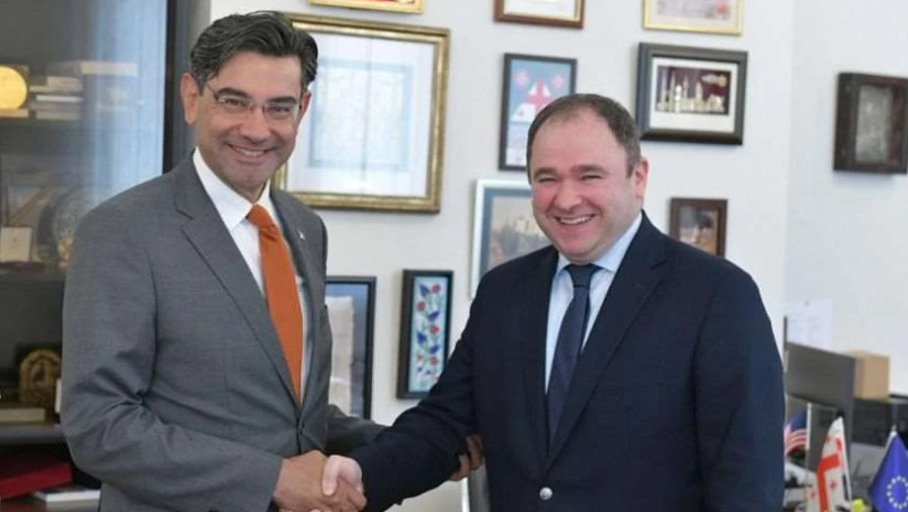 ნიკოლოზ სამხარაძე