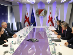  ლაშა ხუციშვილი 