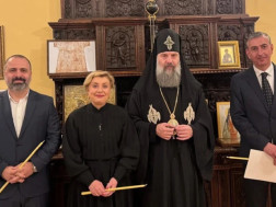 თინათინ რუხაძე სრულიად საქართველოს კათოლიკოს-პატრიარქ შიო III-ს შეხვდა თინათინ რუხაძე სრულიად საქართველოს კათოლიკოს-პატრიარქ შიო III-ს შეხვდა