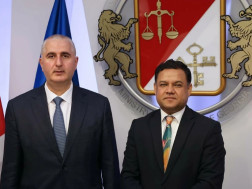 ფინანსთა მინისტრი 
