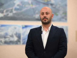 ლევან დარსალია